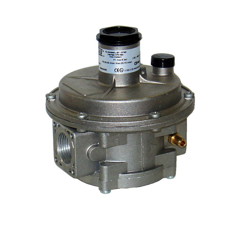RG/2MCS Регулятор давления газа FCS040000 130 DN25 Qmax=30m3/h;Pвых.=90-170 mbar; резьбовой без ПЗК