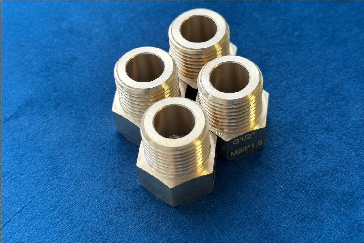 10.004.3.BRS.0 Переходник для манометра М20х1,5 внутр. - G1/2 наружн.