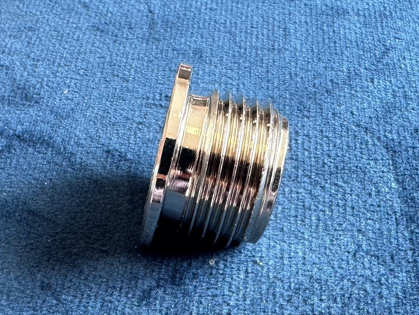 10.006.5.BRS.1 Переходник д/манометра G1/4 внутр. - G1/2 наружн. лат,ник.