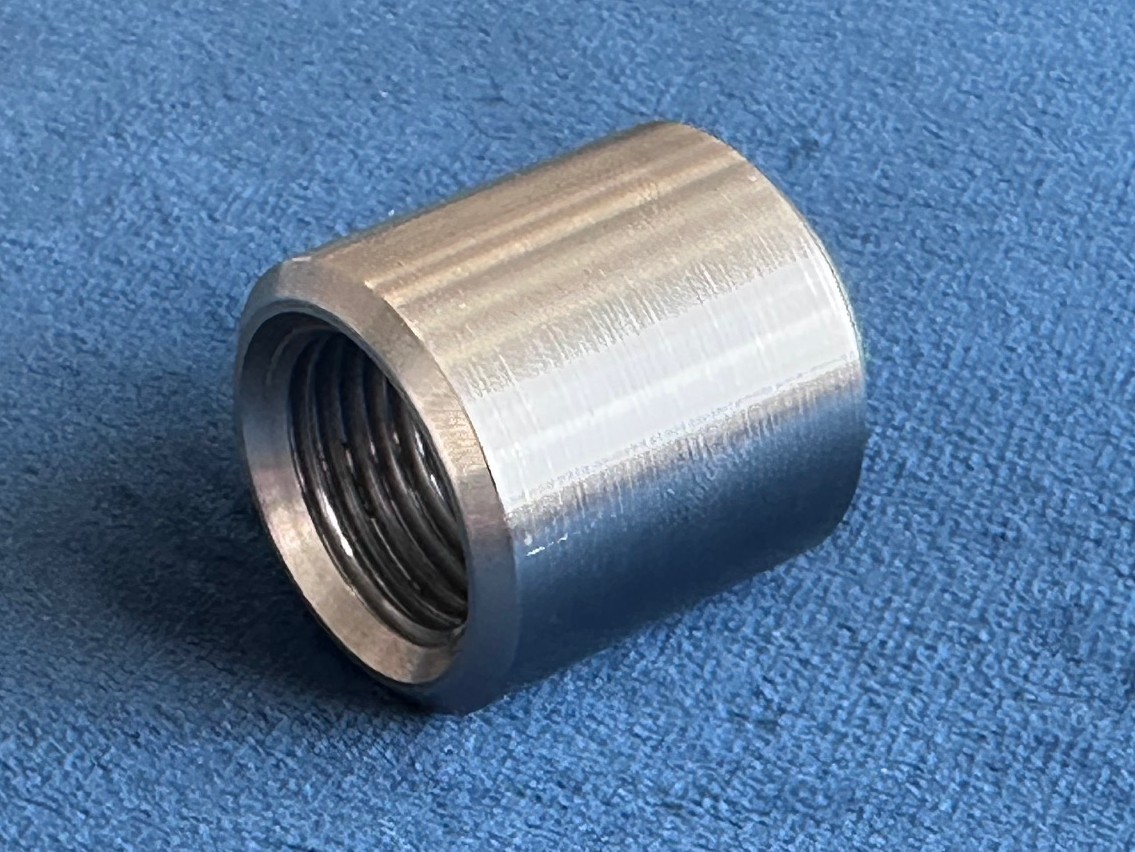 10.010.S20.0.1/2 Бобышка сталь 20 G1/2 L30 без покрытия