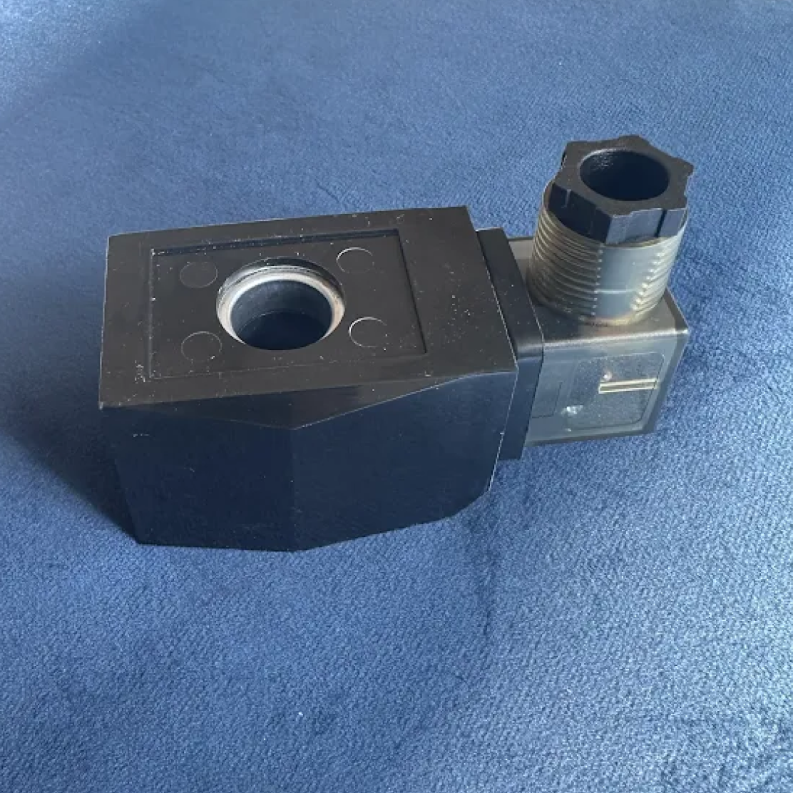 К-2-024D Катушка индуктивности 24VDC для НО клапана DN40/DN50. С разъемом.